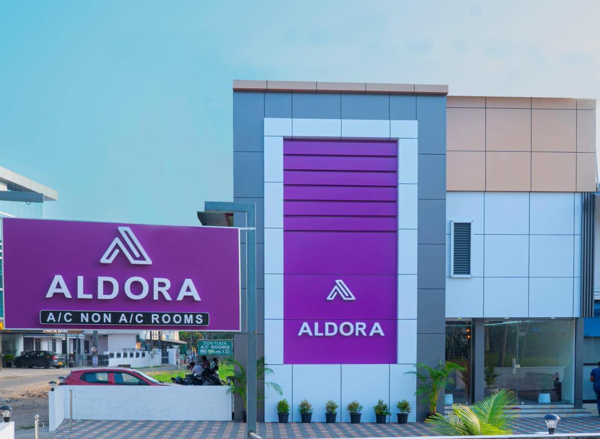 Aldora Airport Residency Hotel Nedumbassery Exterior foto