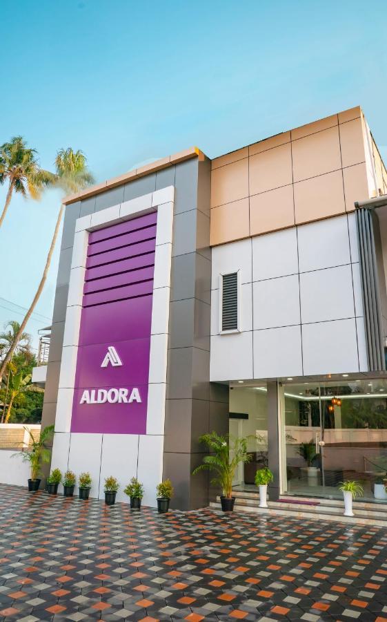 Aldora Airport Residency Hotel Nedumbassery Exterior foto