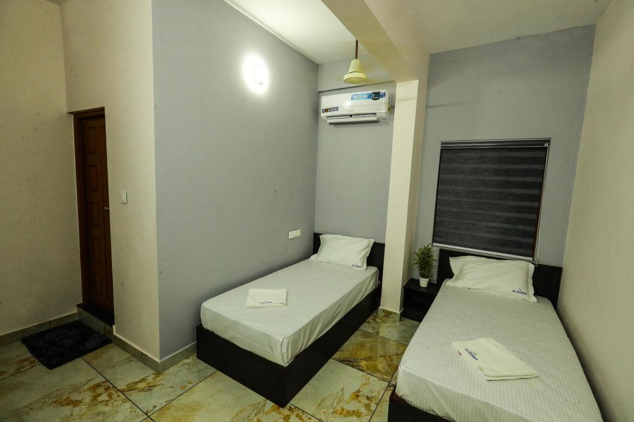 Aldora Airport Residency Hotel Nedumbassery Exterior foto