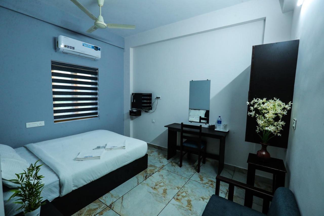 Aldora Airport Residency Hotel Nedumbassery Exterior foto